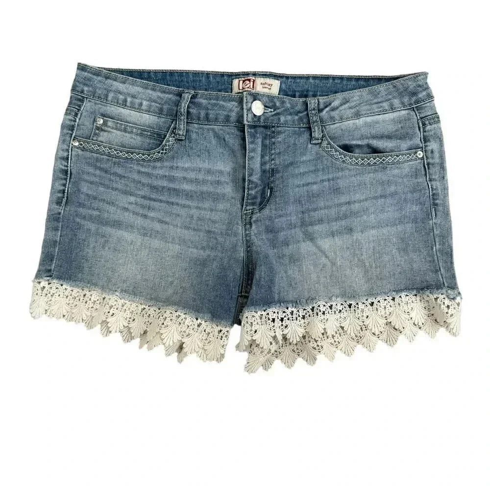 l.e.i. Ashley Lowrise Shorts Light Blue Juniors Denim Short Jeans Embroidered La